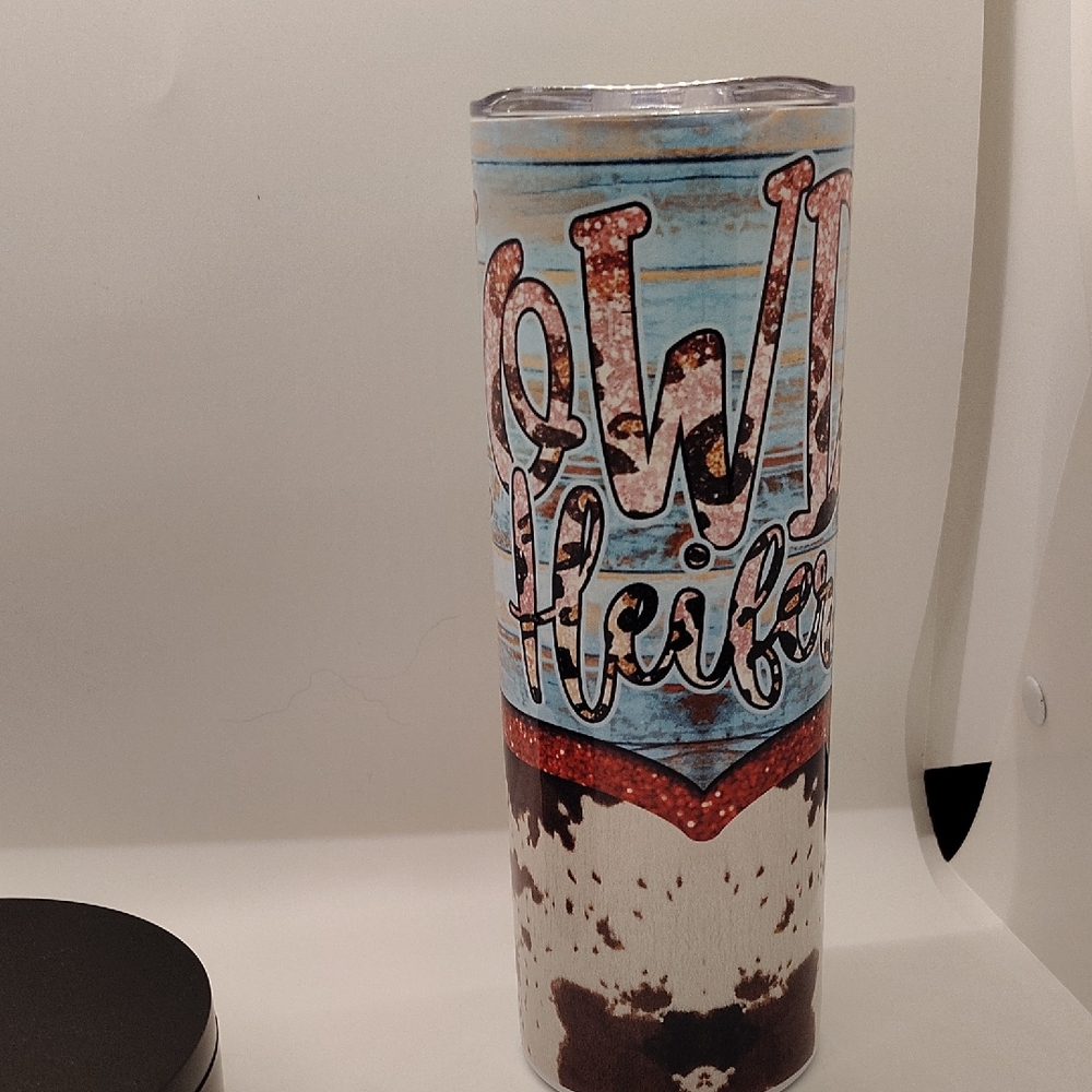 Howdy Heifer 20oz Tumbler with Western Design